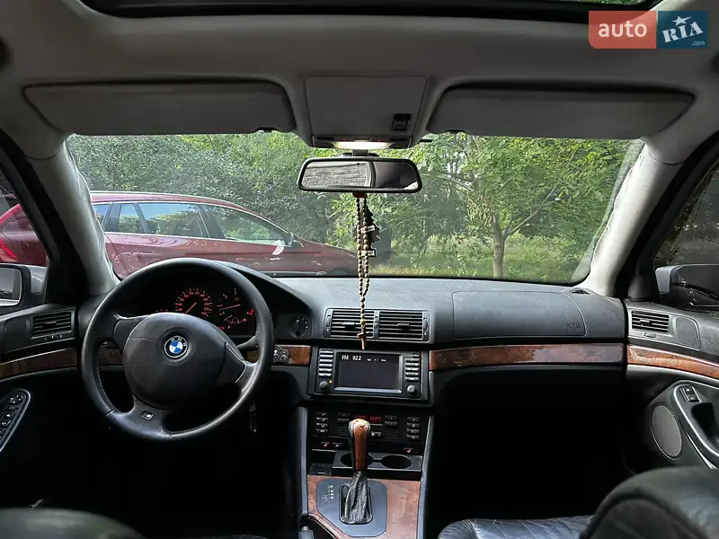 Седан BMW 5 Series 1999 в 
