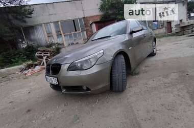 Седан BMW 5 Series 2006 в 