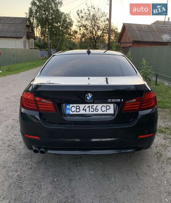Седан BMW 5 Series 2011 в Ніжині