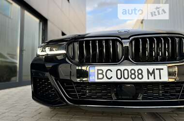 Седан BMW 5 Series 2022 в Львові