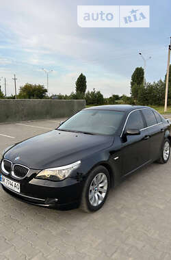 Седан BMW 5 Series 2008 в Вараші