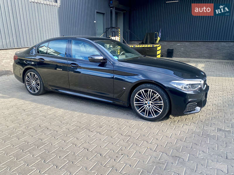 Седан BMW 5 Series 2019 в Ужгороде
