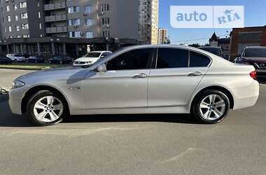Седан BMW 5 Series 2013 в 