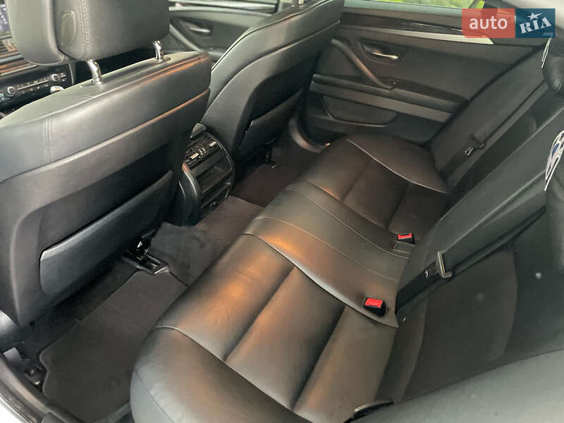 Седан BMW 5 Series 2011 в Виноградові фото 5 Седан BMW 5 Series 2011 в Виноградові