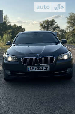 Седан BMW 5 Series 2012 в Кам'янському