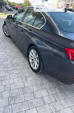 Седан BMW 5 Series 2013 в 