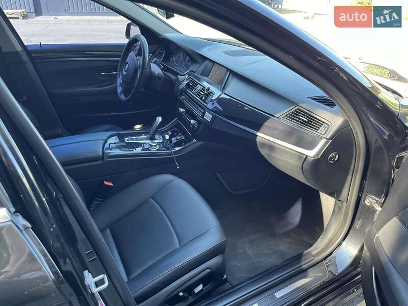 Седан BMW 5 Series 2013 в Каменец-Подольском