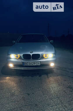 Седан BMW 5 Series 1999 в Львові