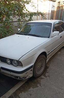 Седан BMW 5 Series 1989 в Подільську