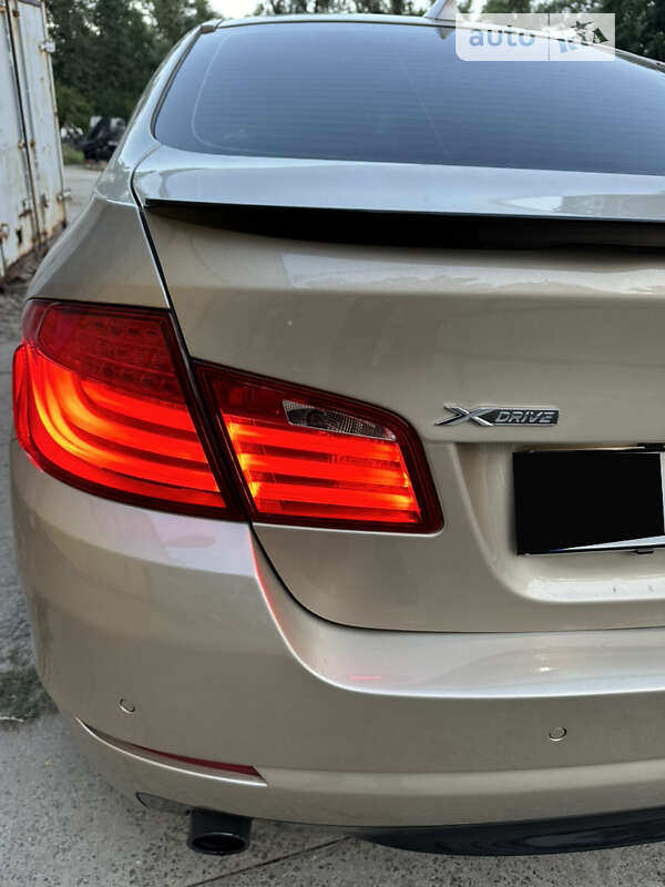 Седан BMW 5 Series 2012 в Киеве