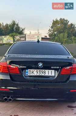 Седан BMW 5 Series 2013 в 