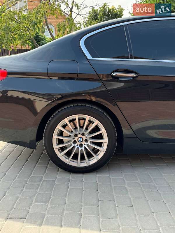 Седан BMW 5 Series 2017 в Кременчуге