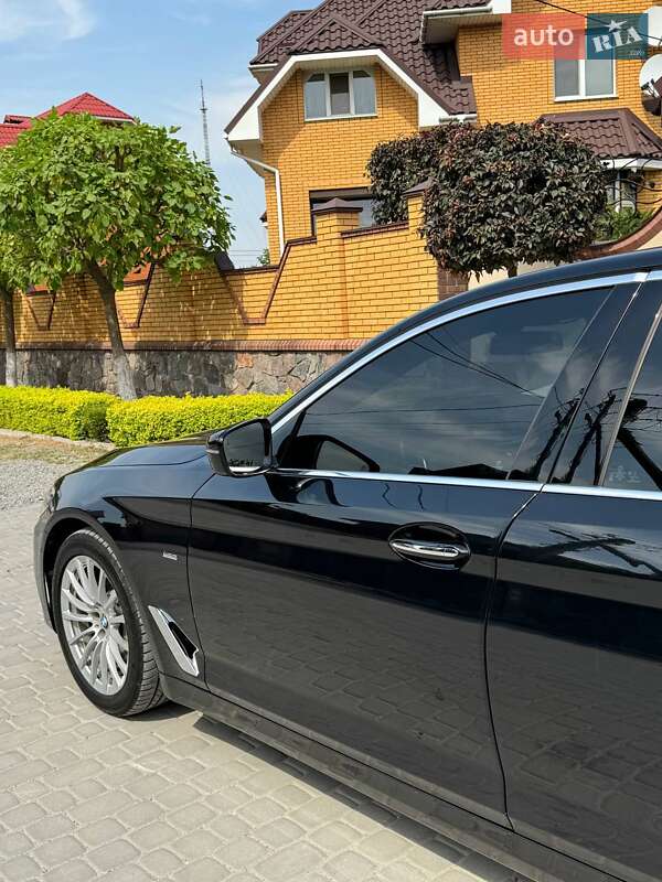 Седан BMW 5 Series 2017 в Кременчуге