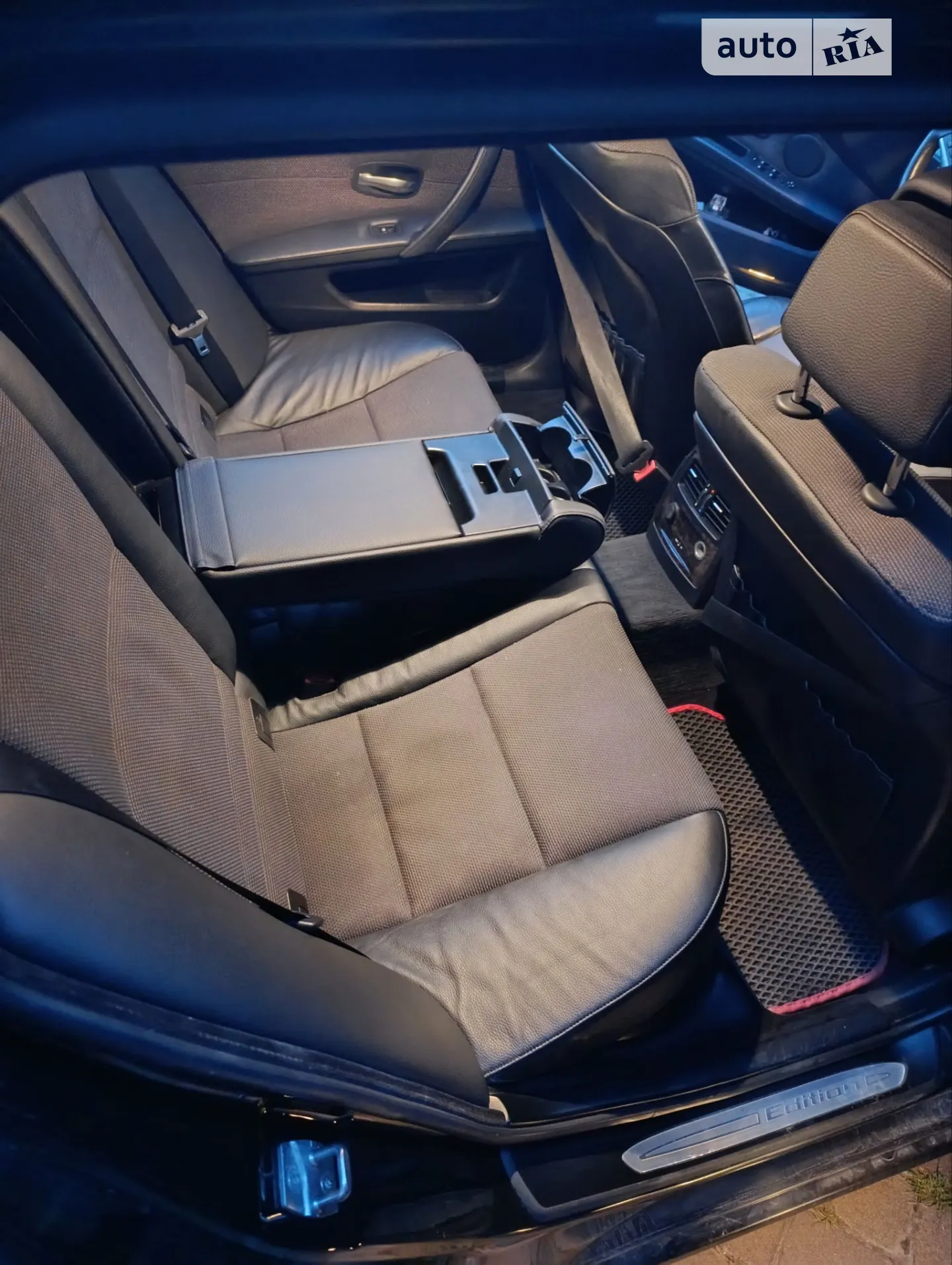 2010 BMW 5er - мініатюра 23