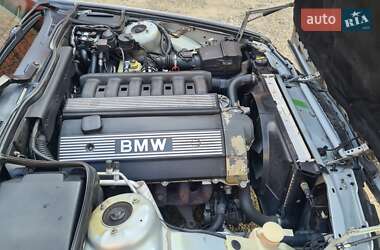 Універсал BMW 5 Series 1996 в Чернівцях