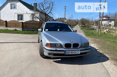 Седан BMW 5 Series 1998 в Вишневце