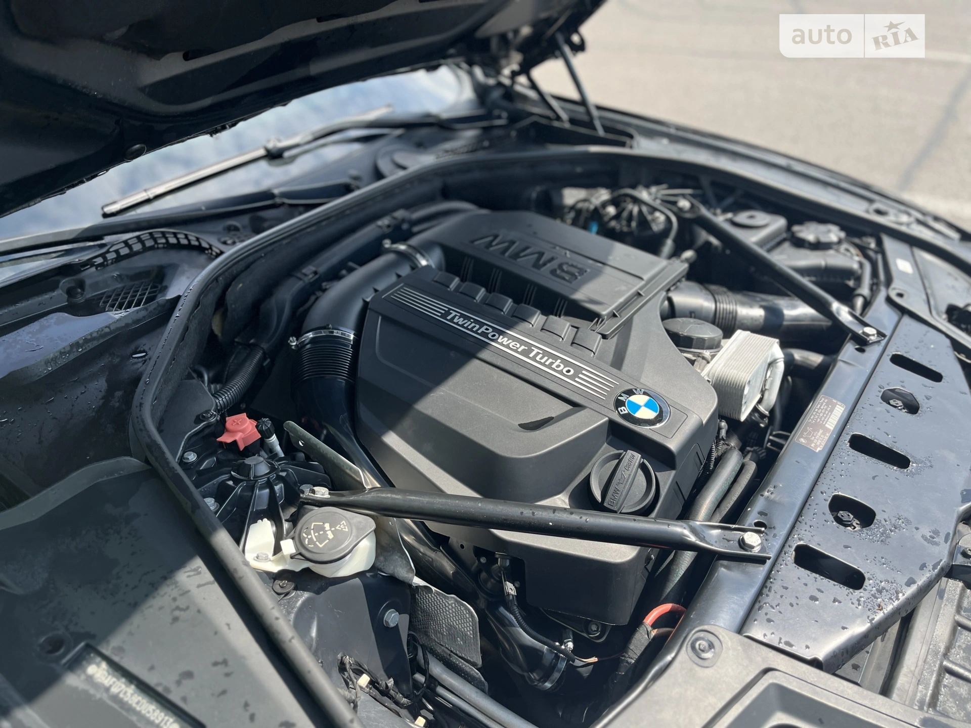 2011 BMW 5er - мініатюра 5