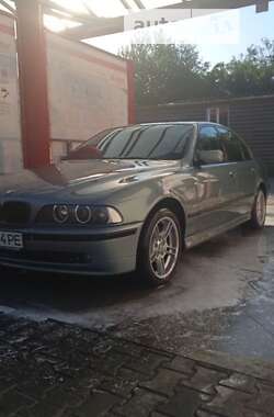 Седан BMW 5 Series 2001 в Ладижині