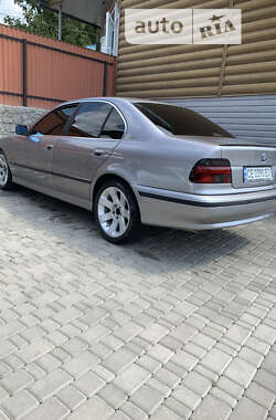 Седан BMW 5 Series 1999 в Черновцах