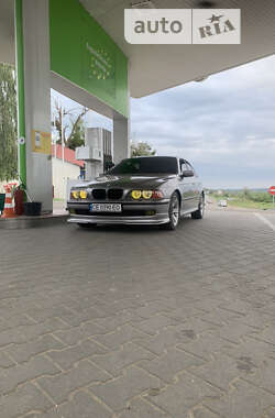 Седан BMW 5 Series 1999 в Черновцах