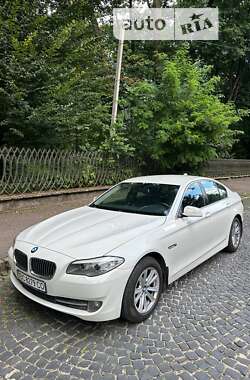 Седан BMW 5 Series 2012 в Львові