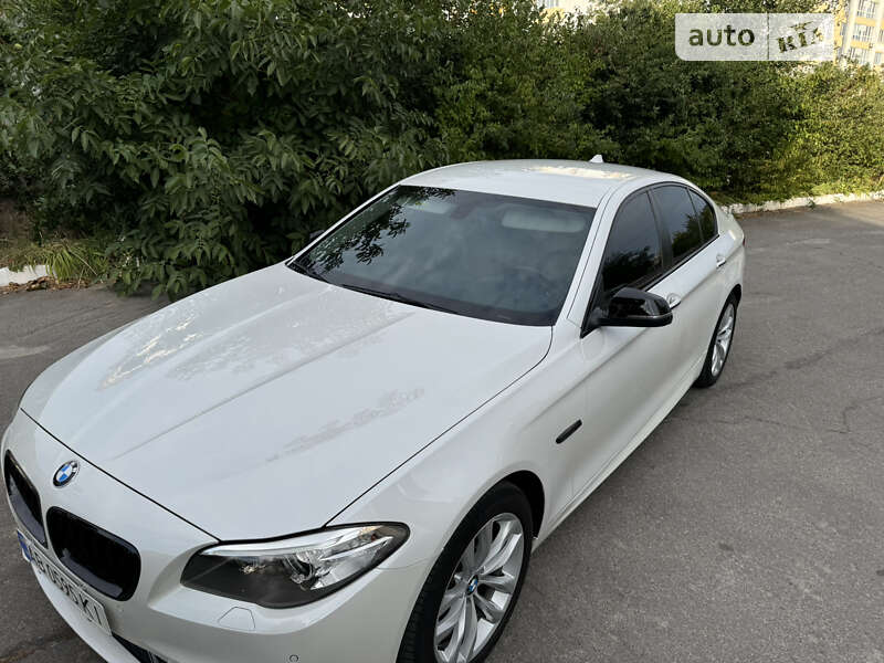 Седан BMW 5 Series 2016 в Виннице