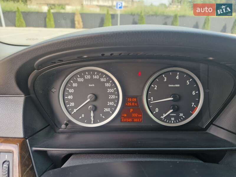 Седан BMW 5 Series 2006 в Одесі