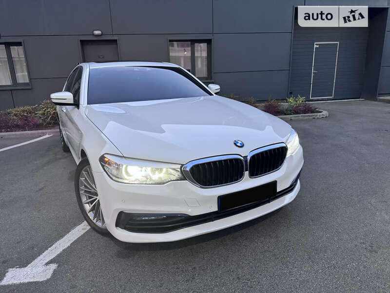 Седан BMW 5 Series 2018 в Днепре
