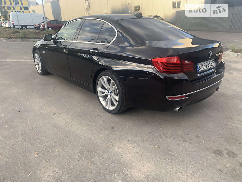 Седан BMW 5 Series 2015 в Києві