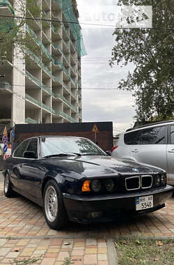 Седан BMW 5 Series 1994 в Одесі