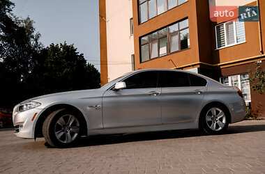 Седан BMW 5 Series 2012 в Дубні