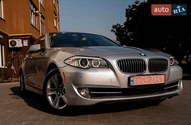 Седан BMW 5 Series 2012 в Дубні