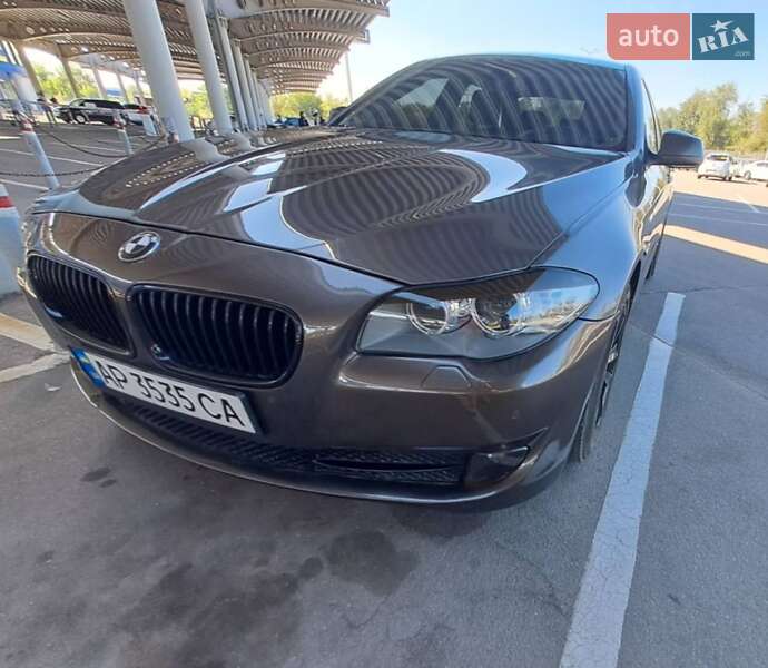 Седан BMW 5 Series 2012 в Запоріжжі