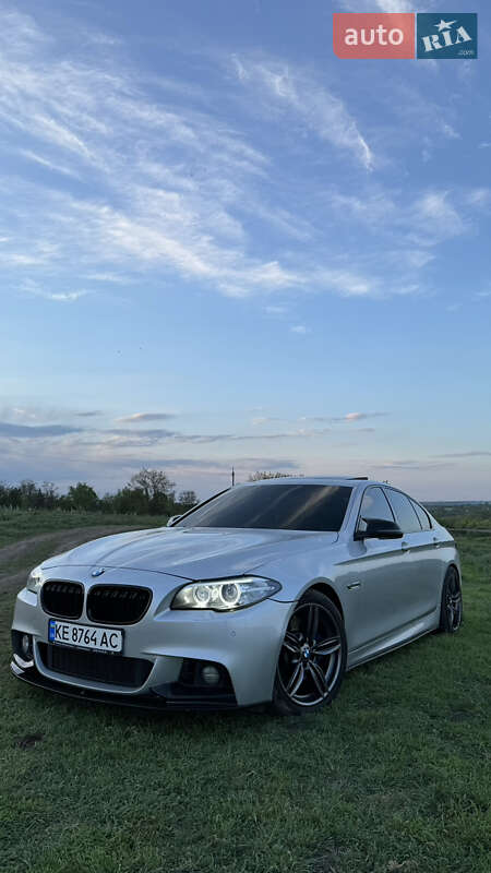 Седан BMW 5 Series 2014 в Дніпрі