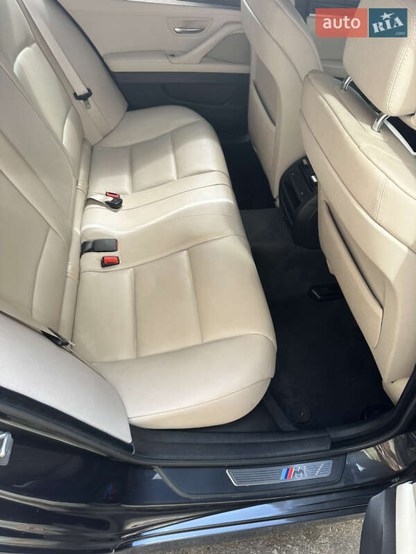 Седан BMW 5 Series 2012 в Києві фото 13 Седан BMW 5 Series 2012 в Києві