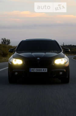 Седан BMW 5 Series 2010 в Днепре