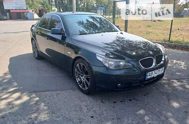 Седан BMW 5 Series 2003 в Браиловом