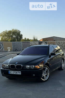 Универсал BMW 5 Series 2001 в Городке