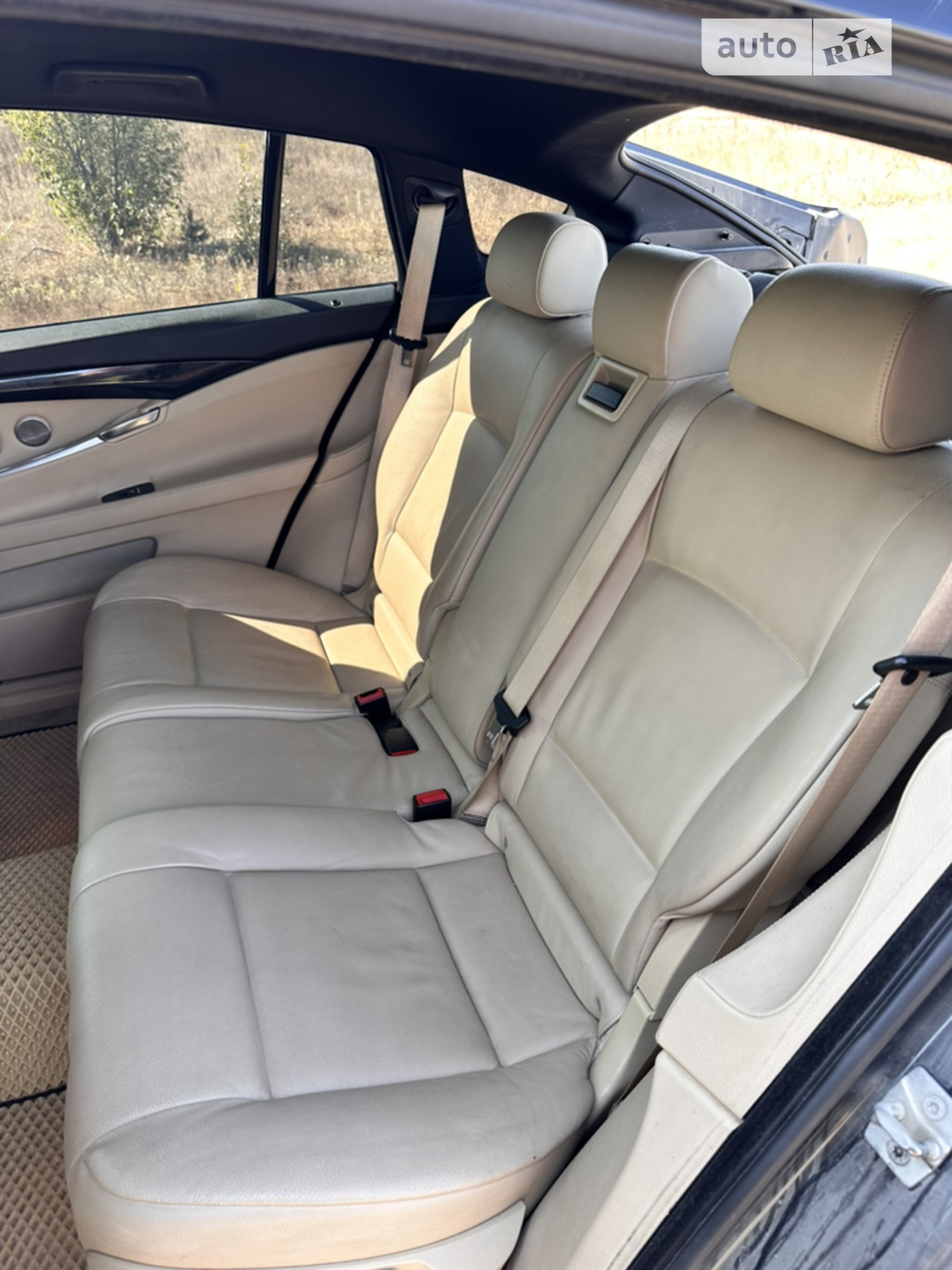 2010 BMW 5er - мініатюра 29