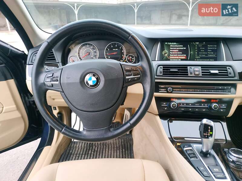 Седан BMW 5 Series 2014 в Запоріжжі