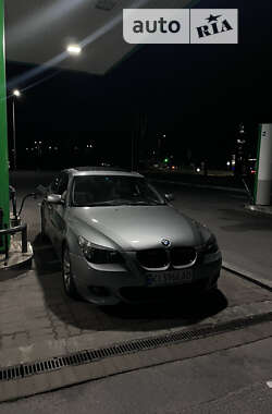 Седан BMW 5 Series 2003 в Киеве