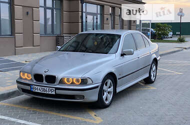 Седан BMW 5 Series 1999 в Одессе