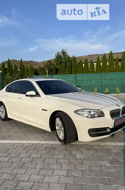 Седан BMW 5 Series 2014 в Виноградові