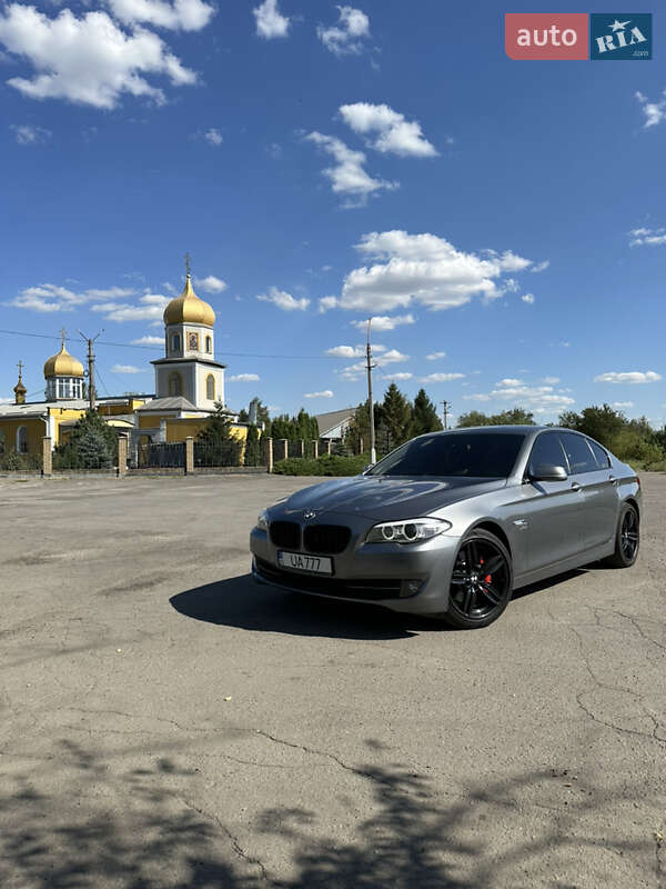 Седан BMW 5 Series 2011 в Кривому Розі