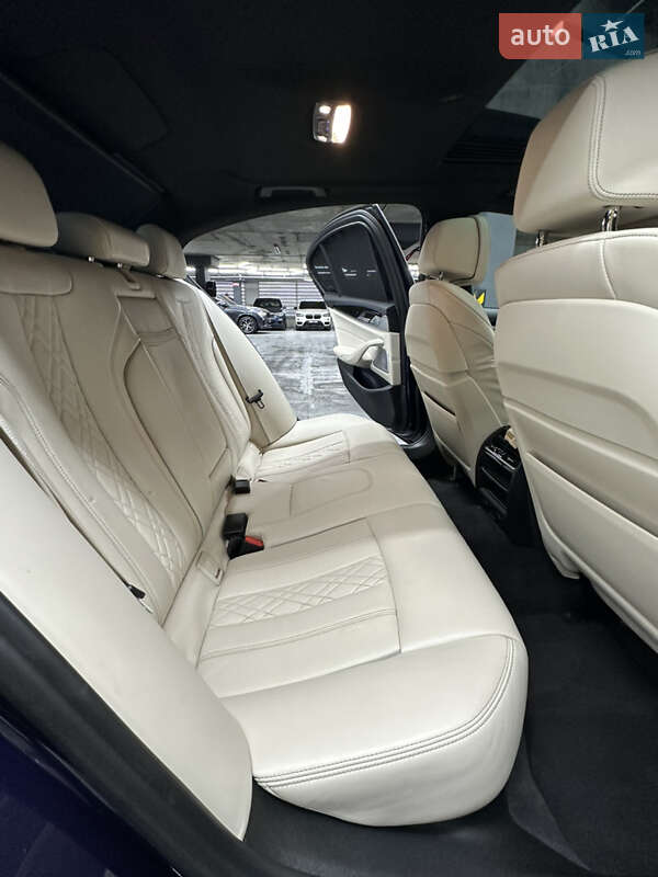 Седан BMW 5 Series 2018 в Одессе