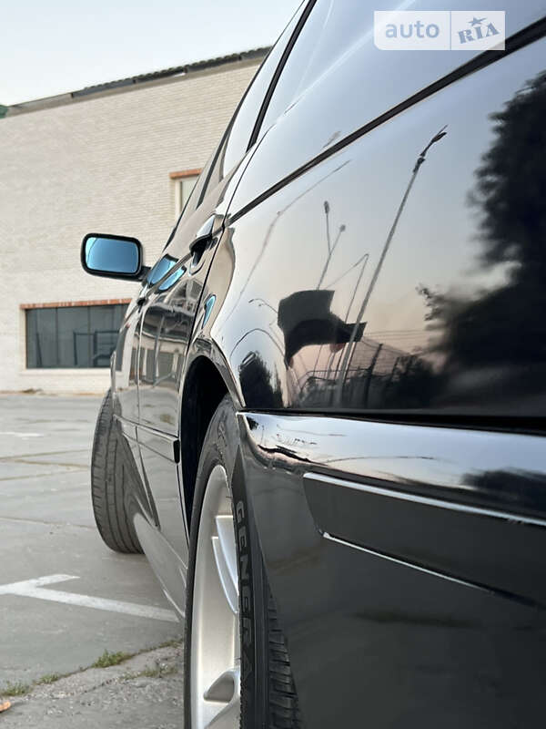 Седан BMW 5 Series 2001 в Києві фото 17 Седан BMW 5 Series 2001 в Києві