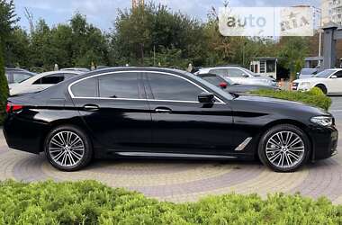 Седан BMW 5 Series 2018 в Львове