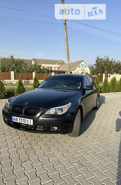 Седан BMW 5 Series 2004 в Вінниці