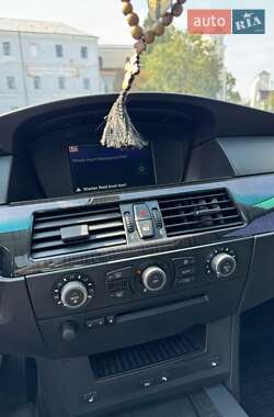 Седан BMW 5 Series 2003 в 