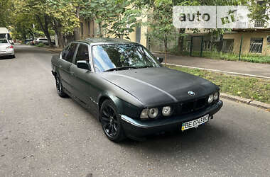 Седан BMW 5 Series 1990 в Одесі